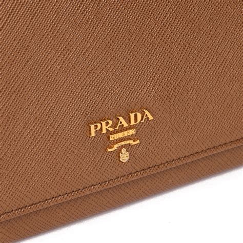 prada cannella